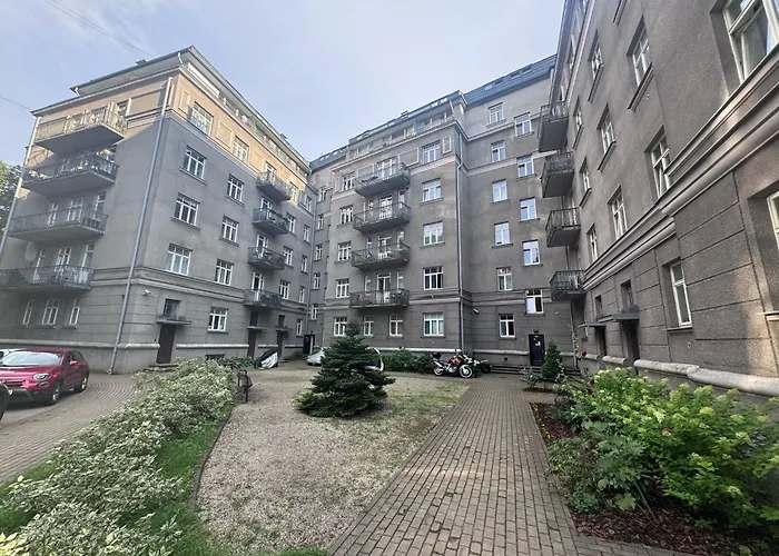 Spacious Located In A Centre 里加